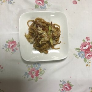 豚肉とキャベツとしめじのソース焼きそば